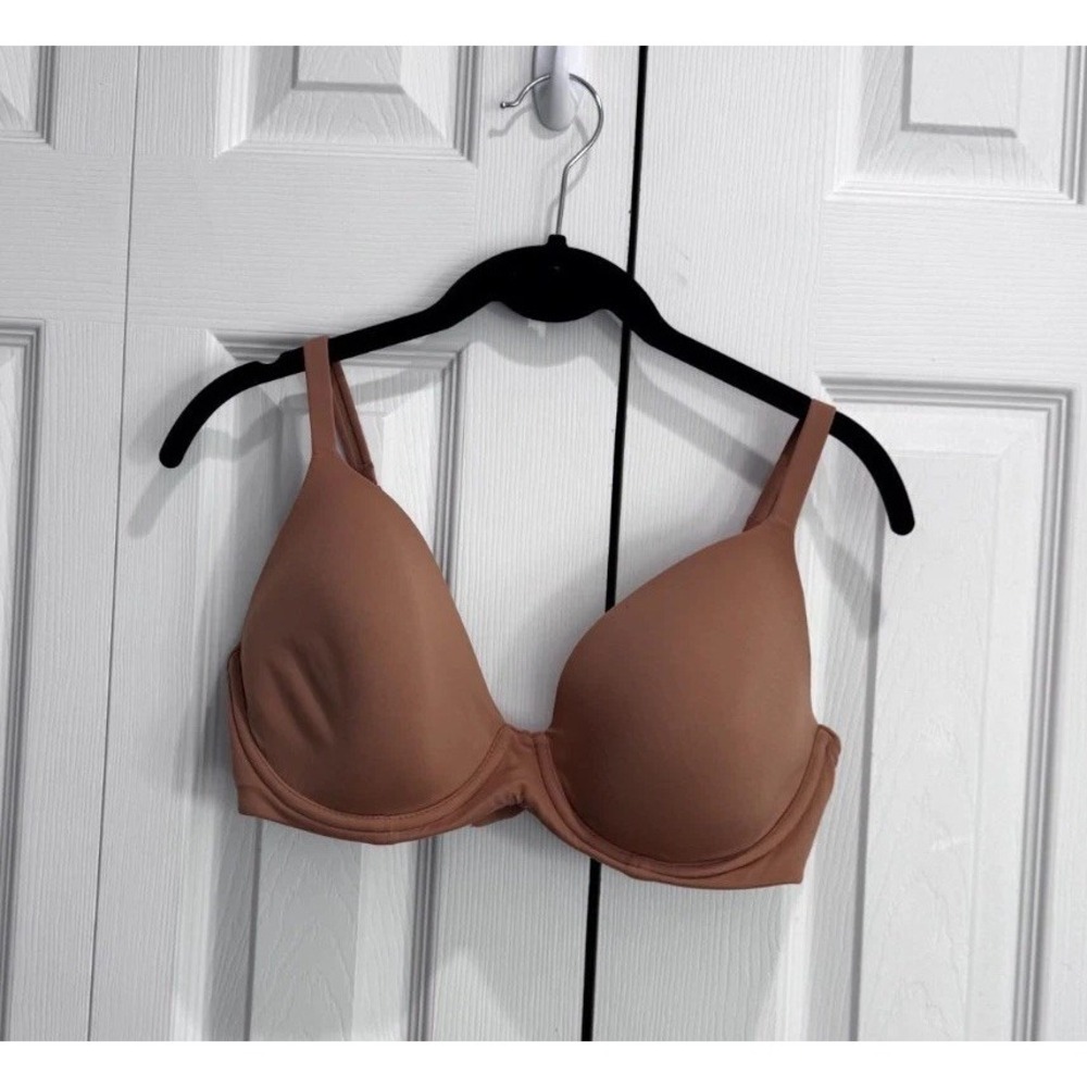 Soma Embraceable Perfect Coverage T-shirt‎ Bra Women 36DD Tan Underwire Hook Eye